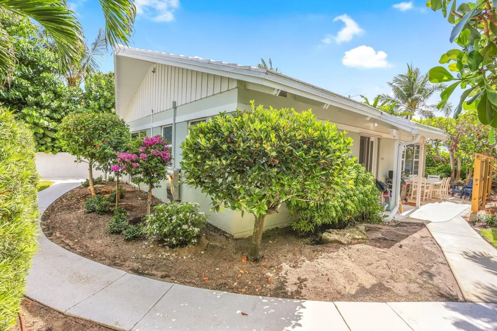 320 S Ocean Boulevard #V-F Delray Beach, FL 33483