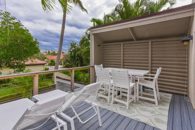 1605 S US Highway 1 #Sl 6g Jupiter, FL 33477
