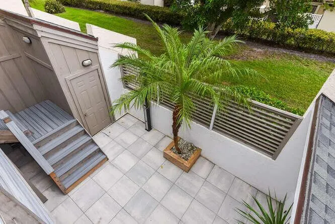 1605 S US Highway 1 #Sl 6g Jupiter, FL 33477
