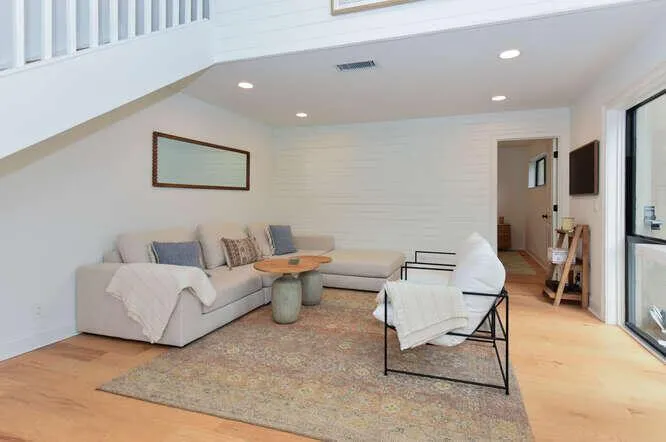 1605 S US Highway 1 #Sl 6g Jupiter, FL 33477