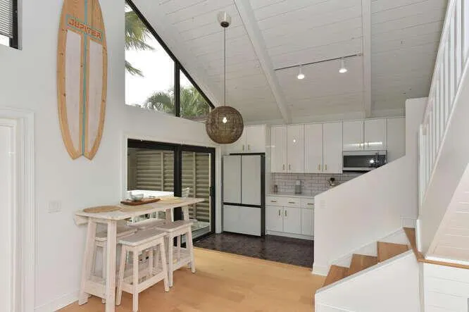 1605 S US Highway 1 #Sl 6g Jupiter, FL 33477