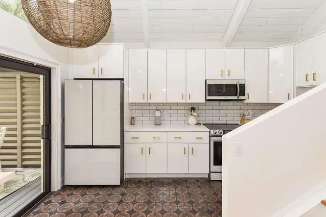 1605 S US Highway 1 #Sl 6g Jupiter, FL 33477