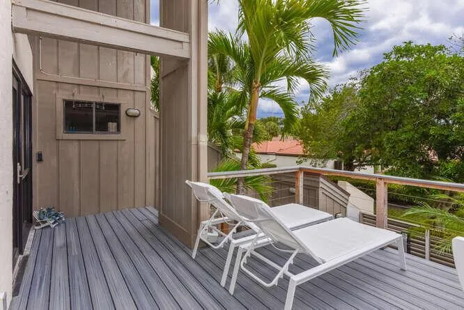 1605 S US Highway 1 #Sl 6g Jupiter, FL 33477