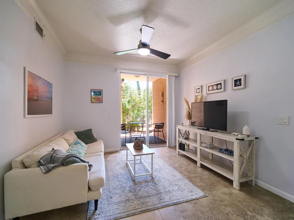 1108 Myrtlewood Circle E Palm Beach Gardens, FL 33418