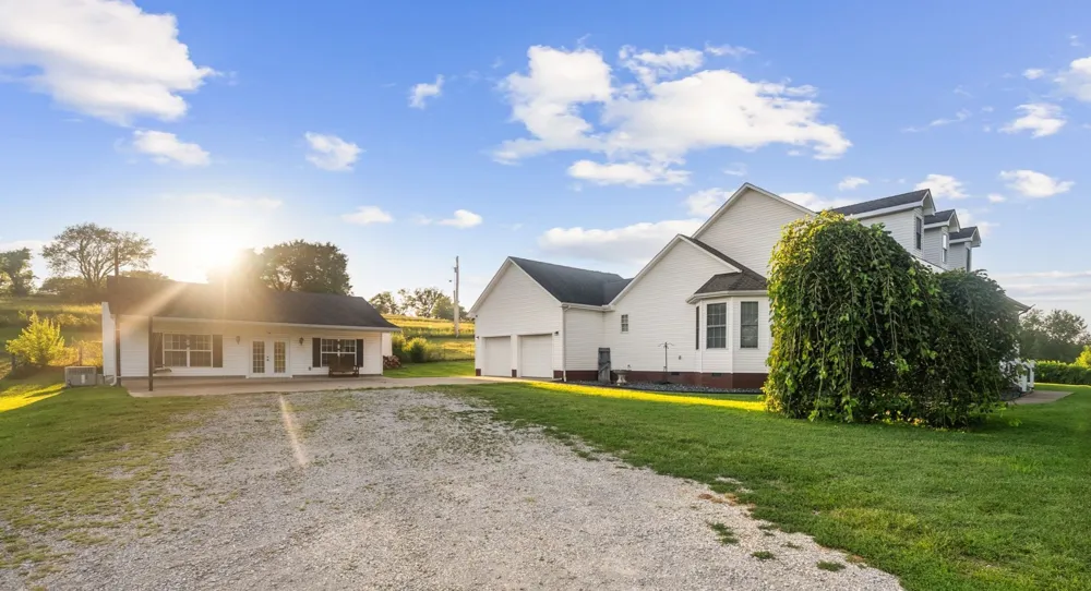 8130 Joy Rd Mount Pleasant, TN 38474