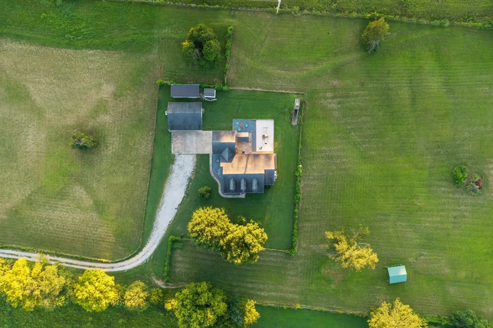 8130 Joy Rd Mount Pleasant, TN 38474