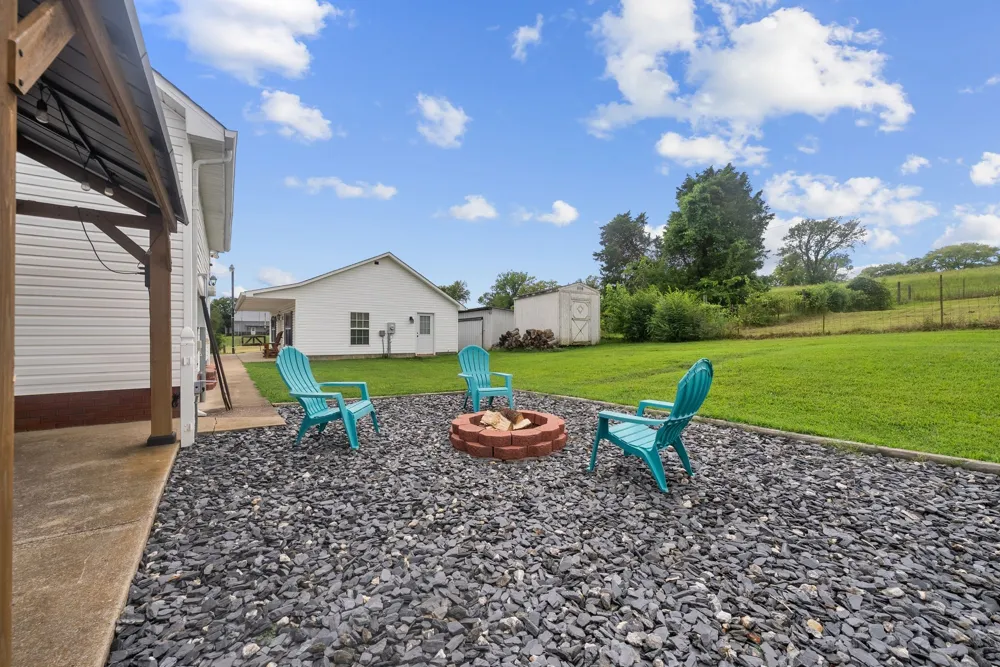 8130 Joy Rd Mount Pleasant, TN 38474