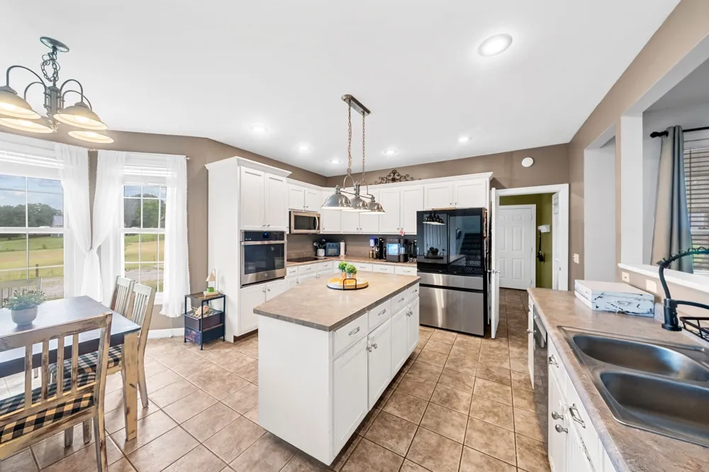 8130 Joy Rd Mount Pleasant, TN 38474