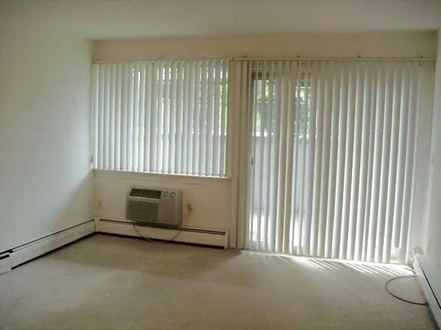 2319 Packard Street #B106 Ann Arbor City, MI 48104