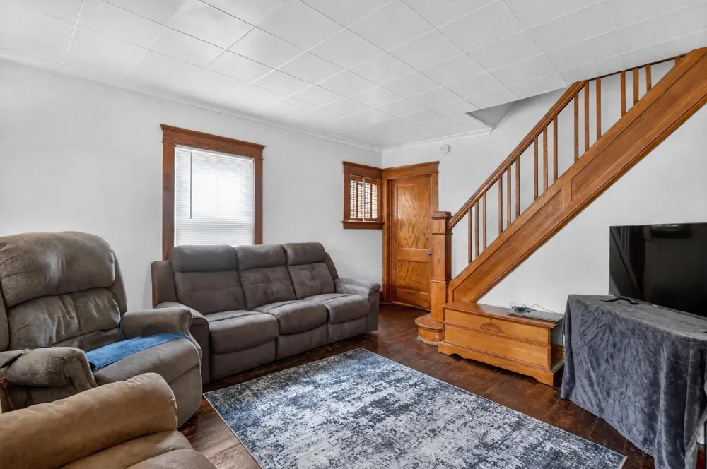 302 Cass Avenue Summit Township, MI 49203