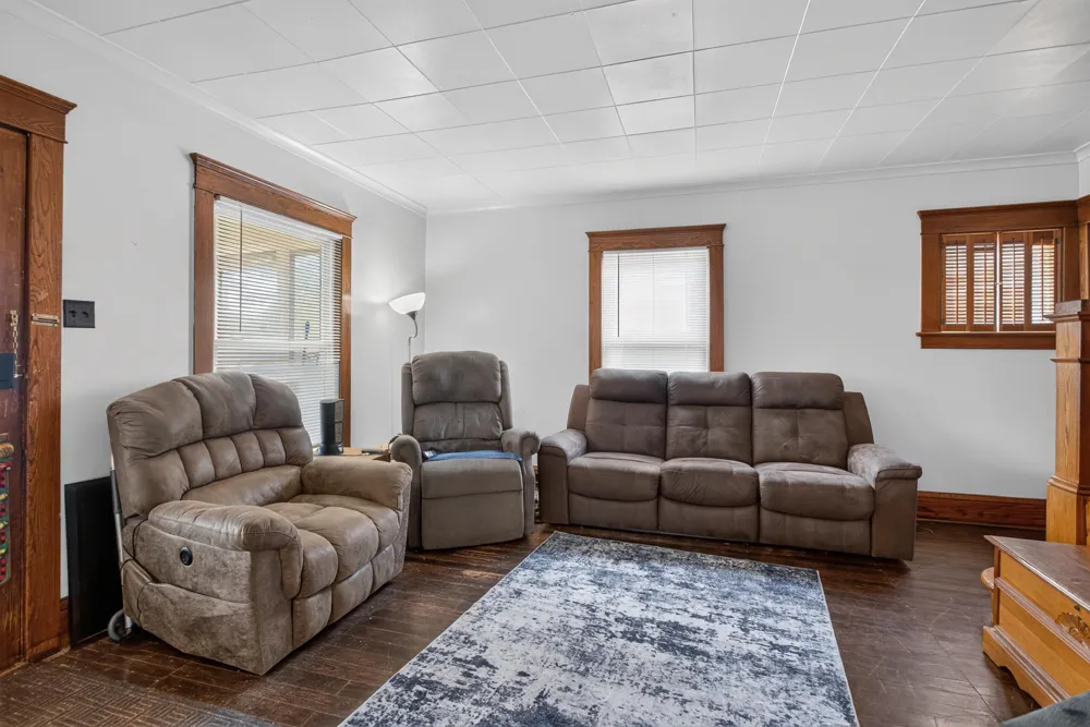 302 Cass Avenue Summit Township, MI 49203