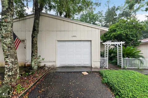 11413 NW 67TH TERRACE