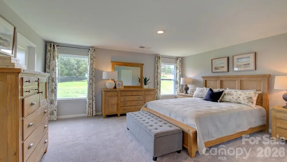 73 Ridgehaven Drive Waynesville, NC 28786