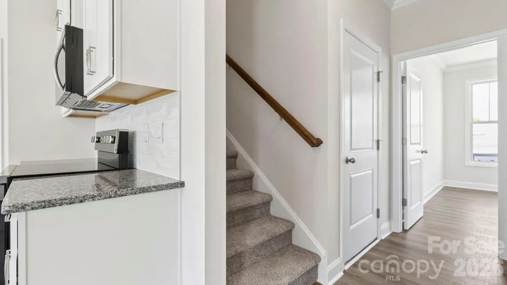 398 Creekview Road Hendersonville, NC 28792