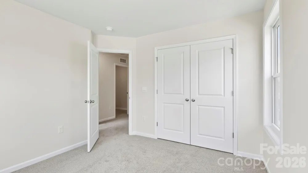 398 Creekview Road Hendersonville, NC 28792