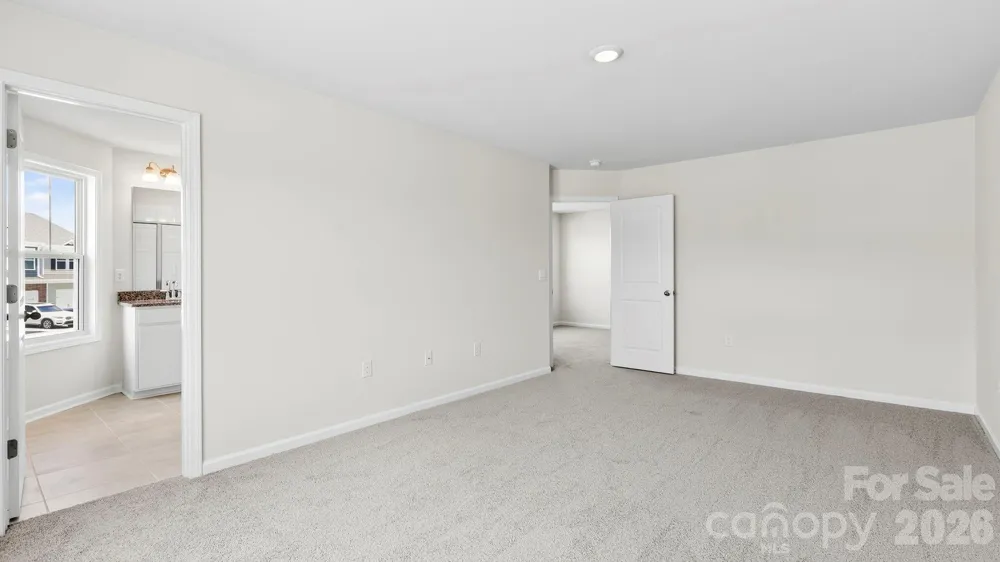 398 Creekview Road Hendersonville, NC 28792