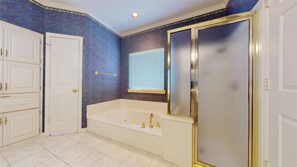 7525 Brentwood Court North Richland Hills, TX 76182
