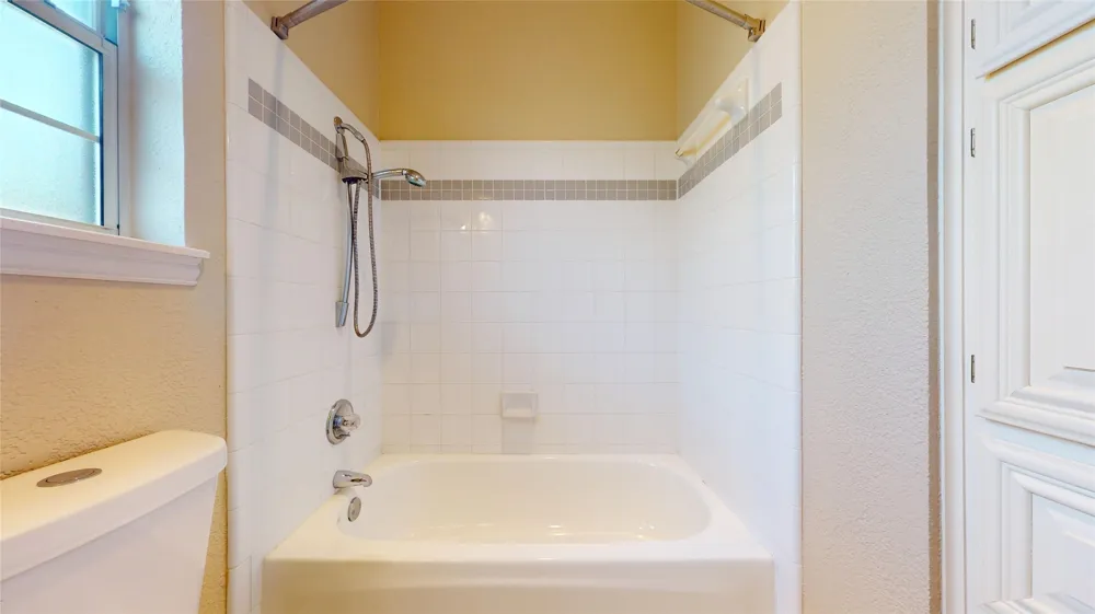 7525 Brentwood Court North Richland Hills, TX 76182