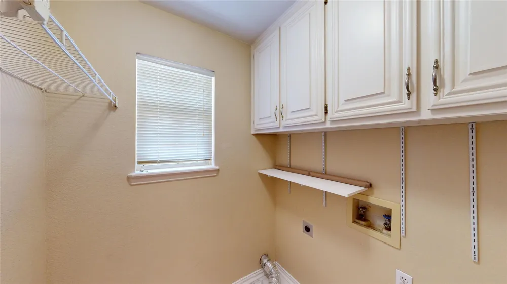 7525 Brentwood Court North Richland Hills, TX 76182