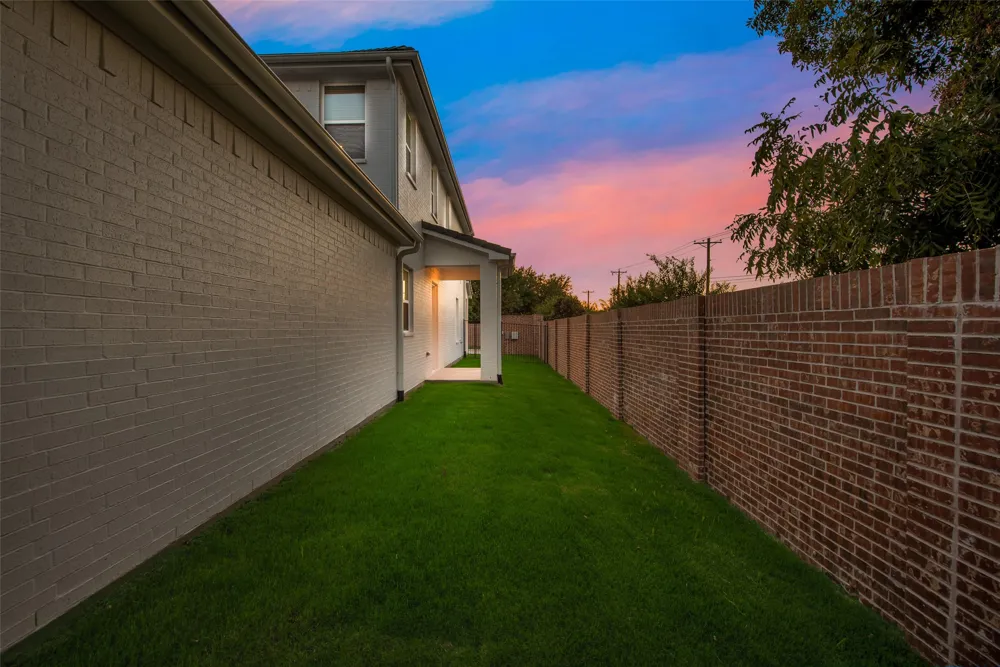 101 Magnolia Lane Westworth Village, TX 76114
