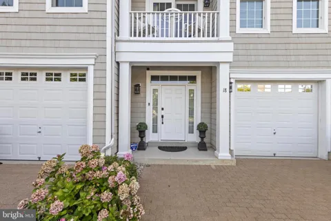 18 CRANE COURT