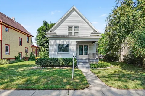 1014 S University Avenue