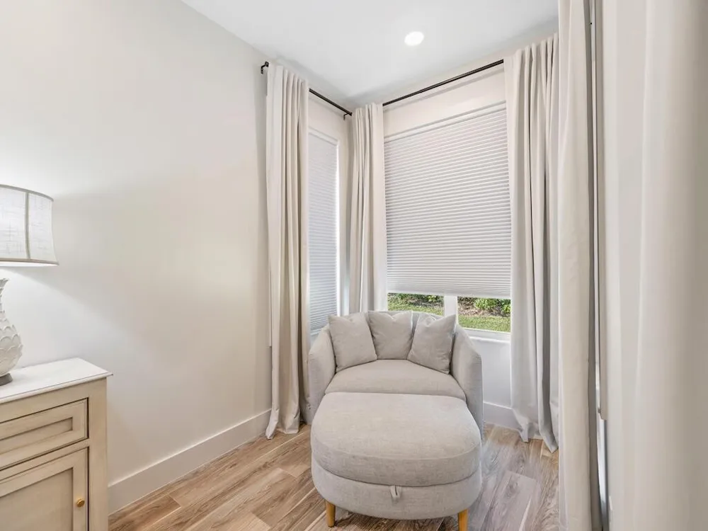 5765 W 1ST SQUARE SW Vero Beach, FL 32968