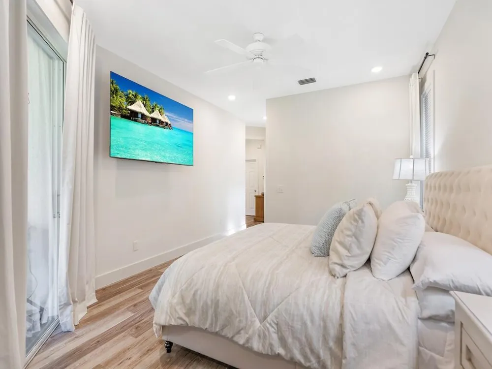 5765 W 1ST SQUARE SW Vero Beach, FL 32968