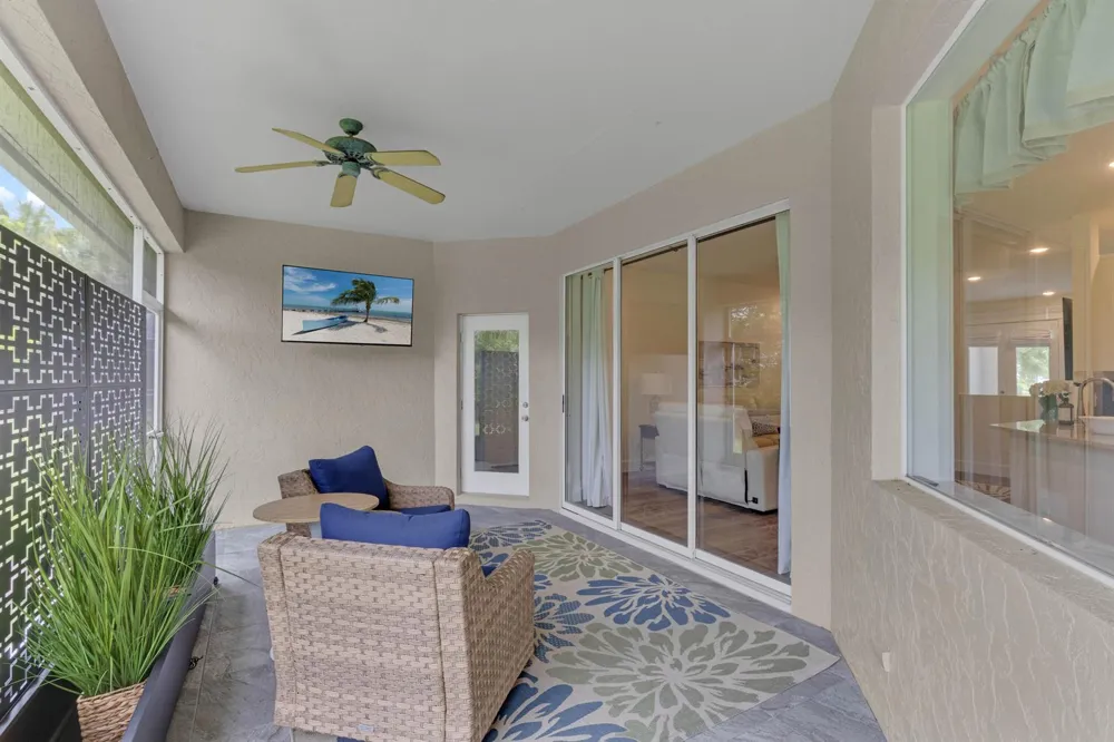 5765 W 1ST SQUARE SW Vero Beach, FL 32968