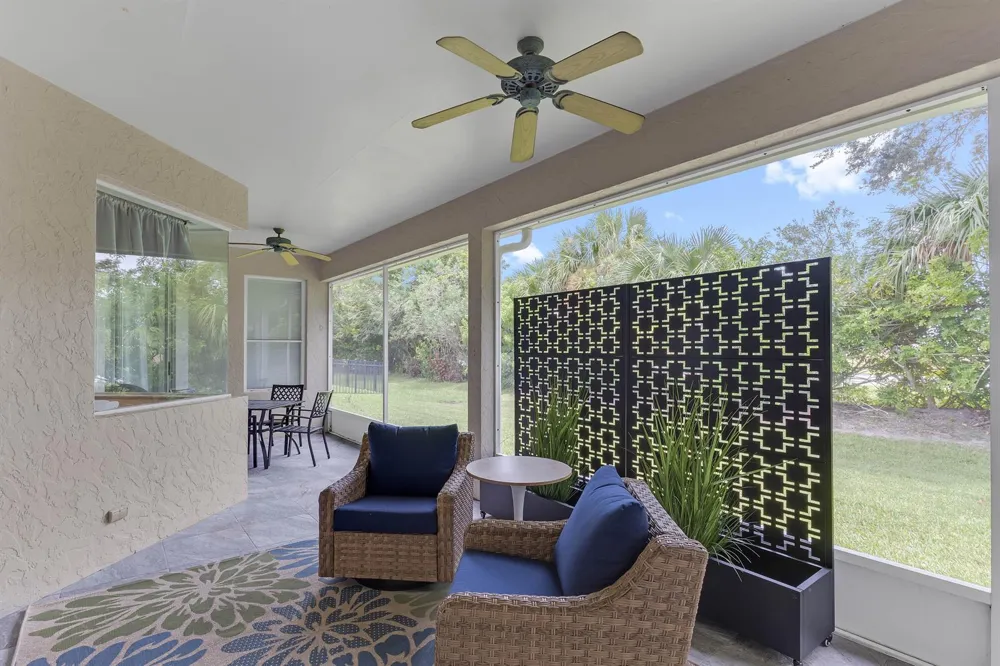 5765 W 1ST SQUARE SW Vero Beach, FL 32968