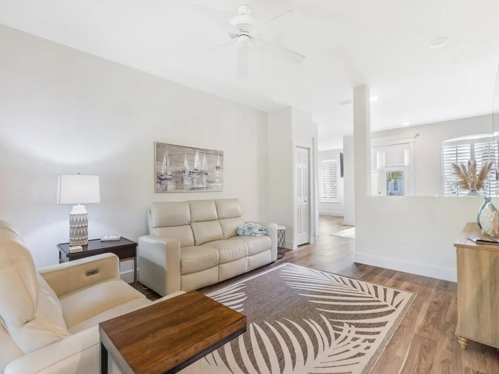 5765 W 1ST SQUARE SW Vero Beach, FL 32968
