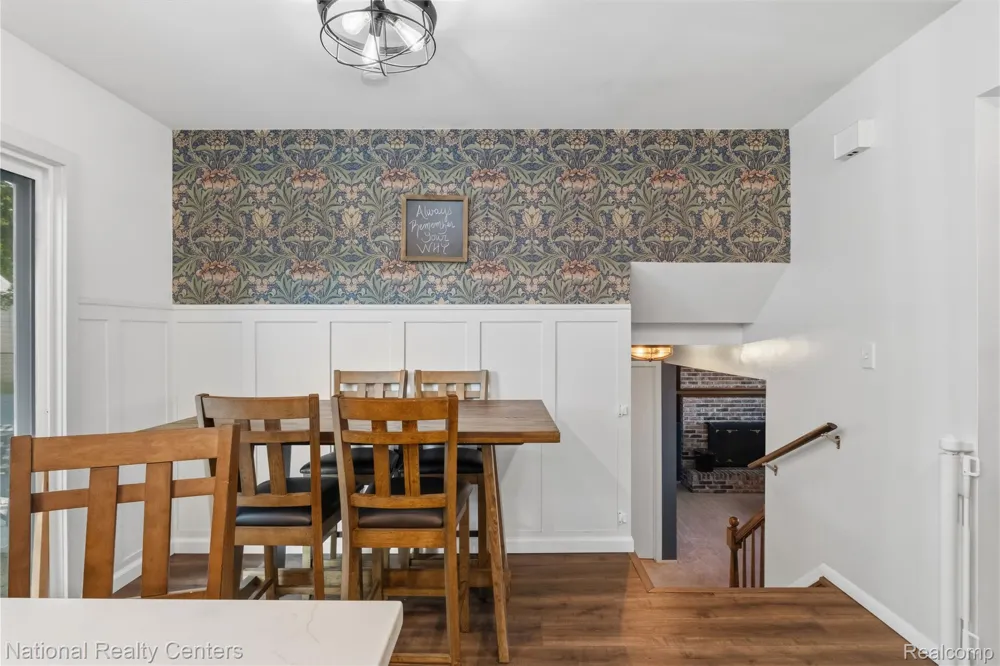 632 Bellevue Avenue Clawson City, MI 48017