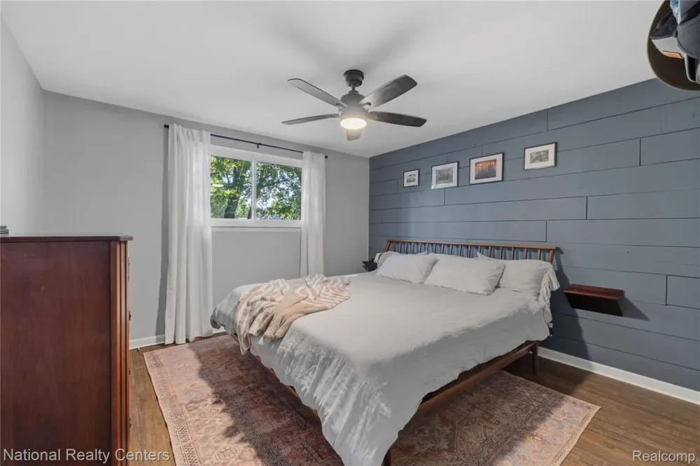 632 Bellevue Avenue Clawson City, MI 48017