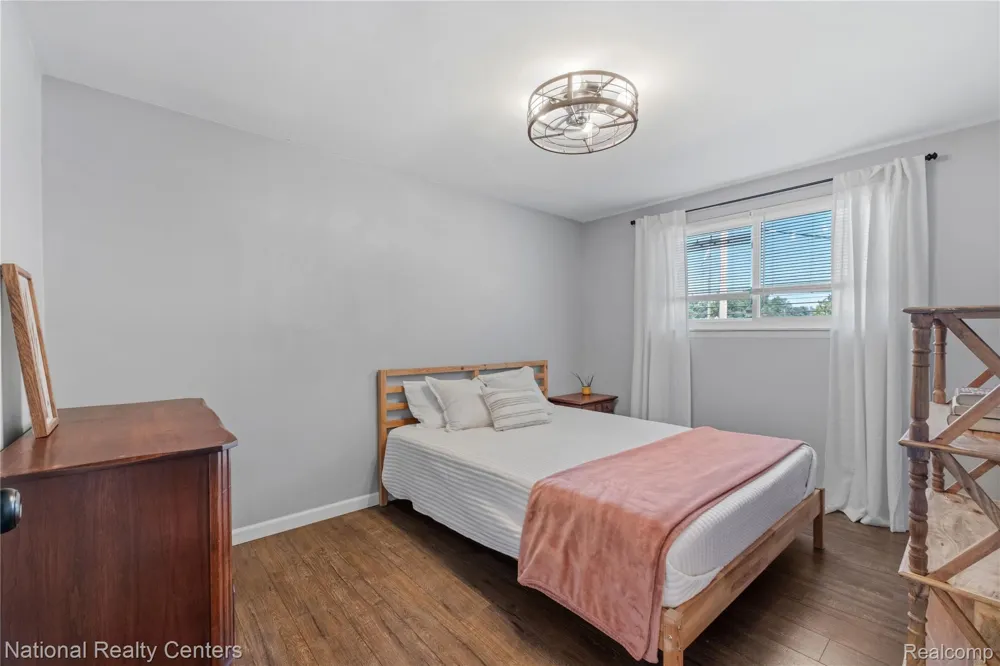 632 Bellevue Avenue Clawson City, MI 48017