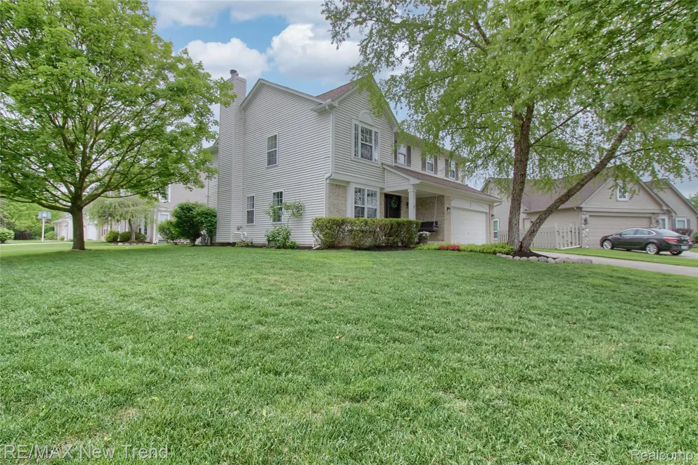 1029 Shetland Drive South Lyon City, MI 48178