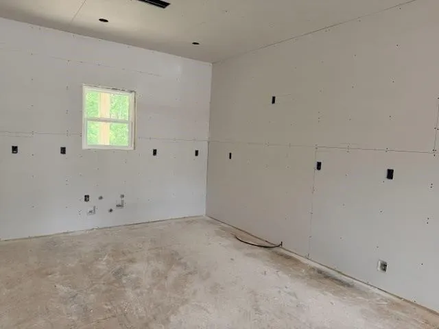 185 HARDIN RD Savannah, TN 38372