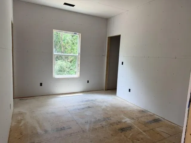 185 HARDIN RD Savannah, TN 38372