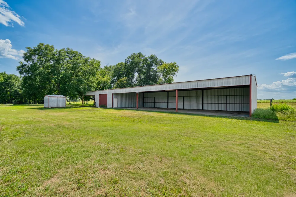 2111 County Road 4335 Bivins, TX 75555