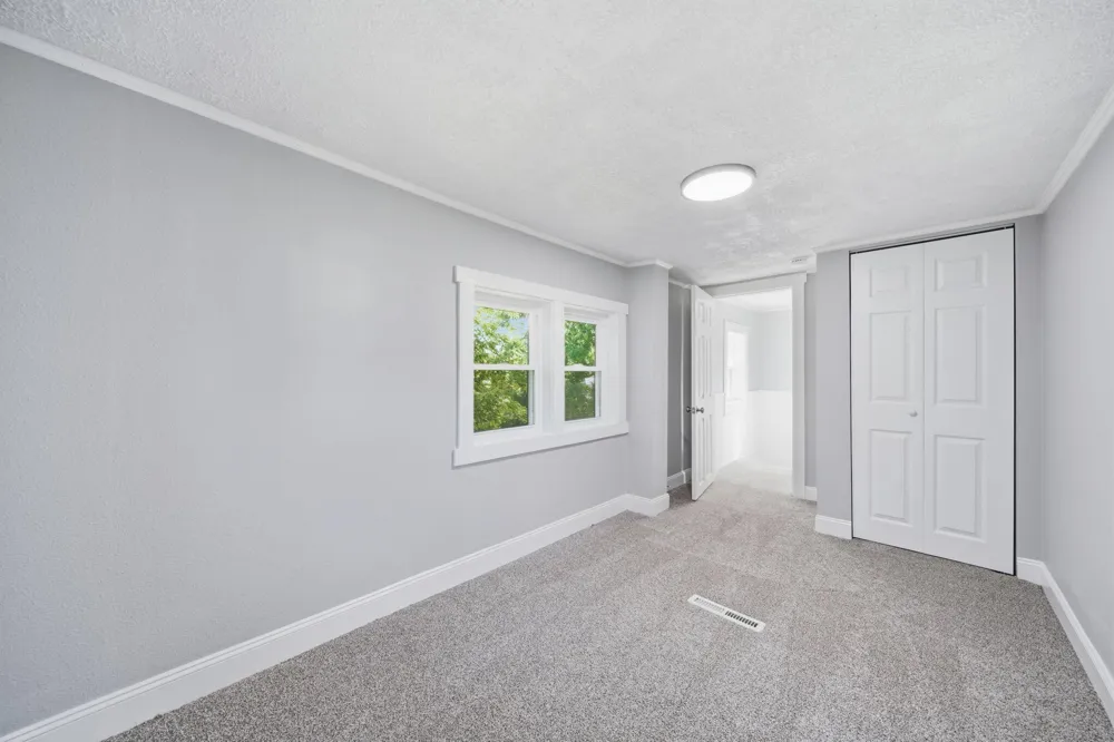1025 Hamilton Street Jackson, MI 49202