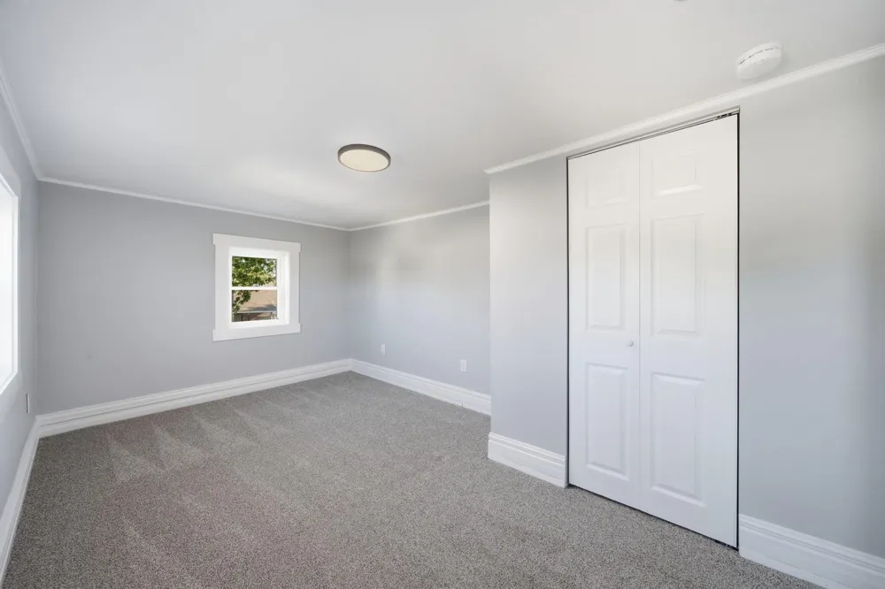 1025 Hamilton Street Jackson, MI 49202