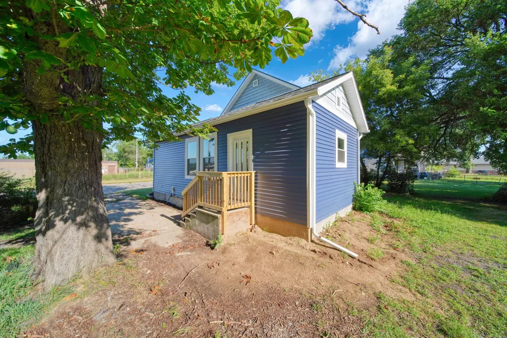 1025 Hamilton Street Jackson, MI 49202