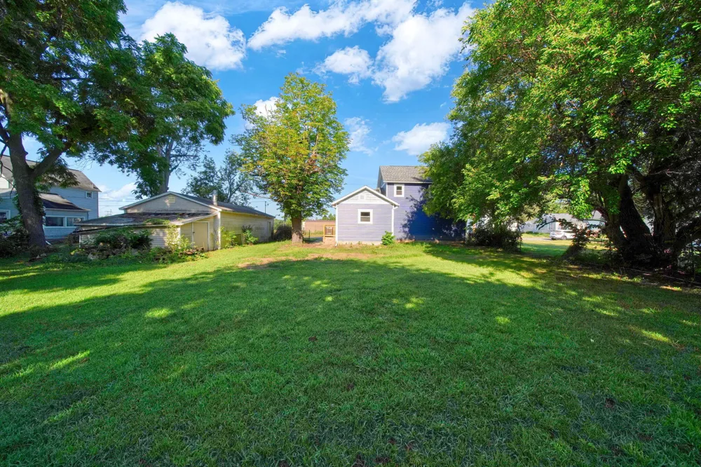 1025 Hamilton Street Jackson, MI 49202