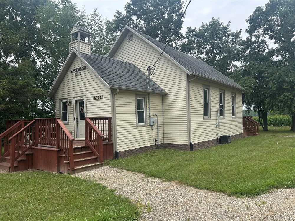 4502 Cemetery Road Koylton Township, MI 48741