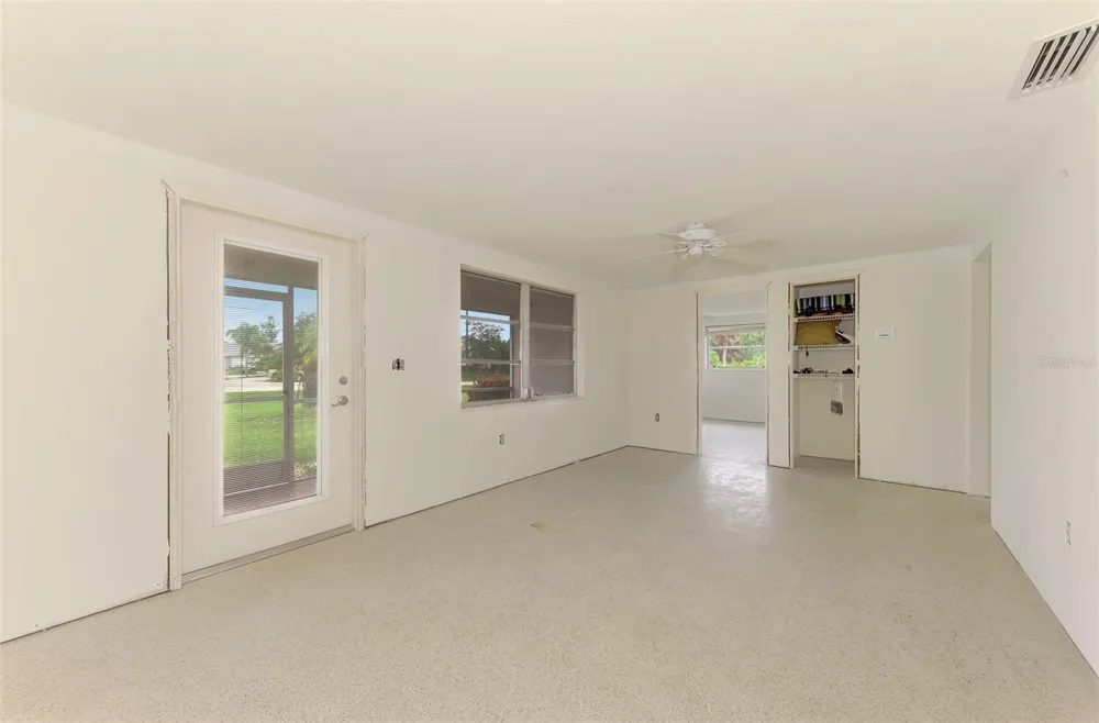 780 S OXFORD DRIVE Englewood, FL 34223