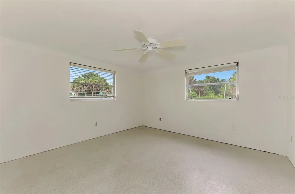 780 S OXFORD DRIVE Englewood, FL 34223