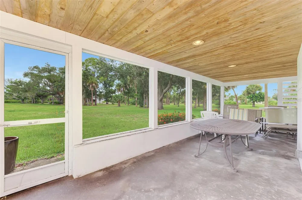 780 S OXFORD DRIVE Englewood, FL 34223