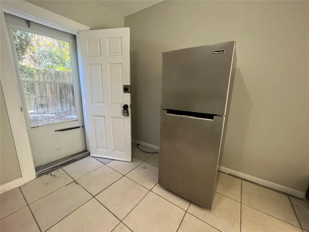 127 1/2 W PALMETTO AVENUE Deland, FL 32720