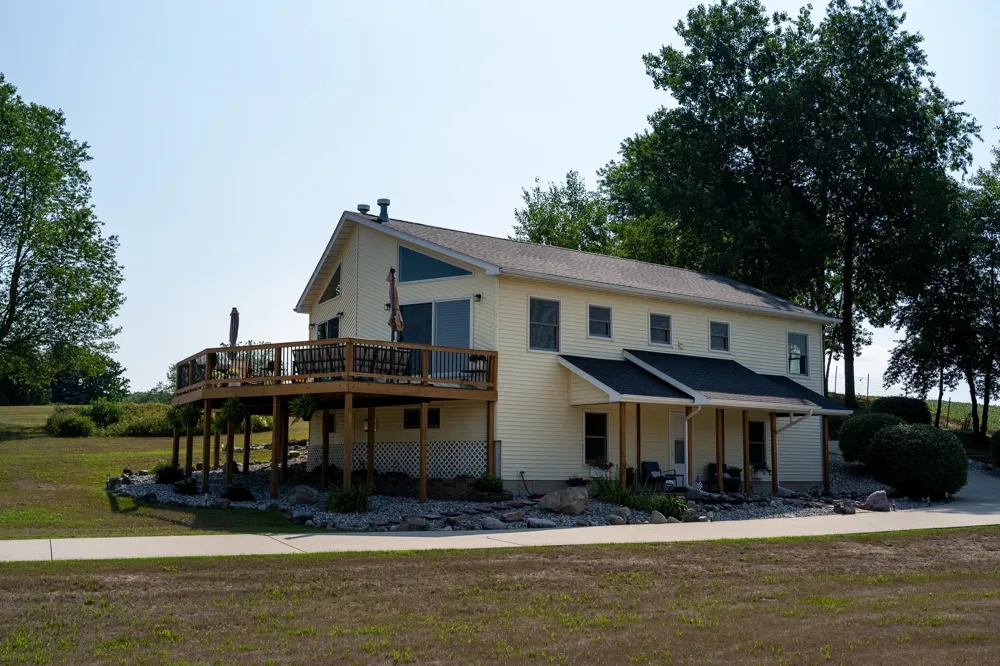 1201 S Clubhouse Drive Lake Isabella Village, MI 48893
