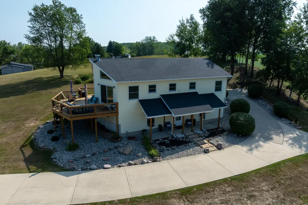 1201 S Clubhouse Drive Lake Isabella Village, MI 48893