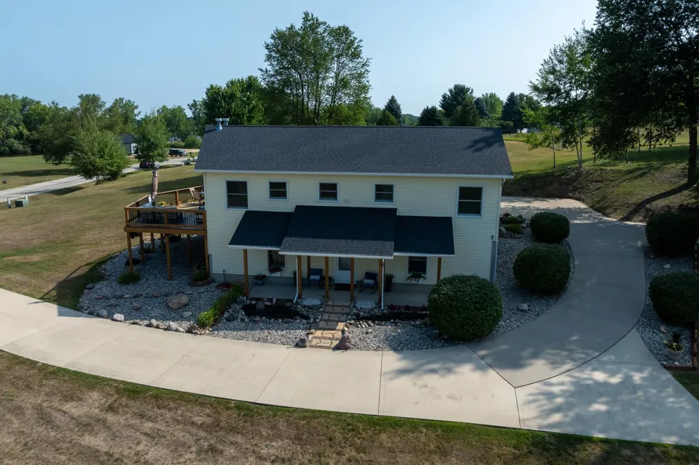 1201 S Clubhouse Drive Lake Isabella Village, MI 48893